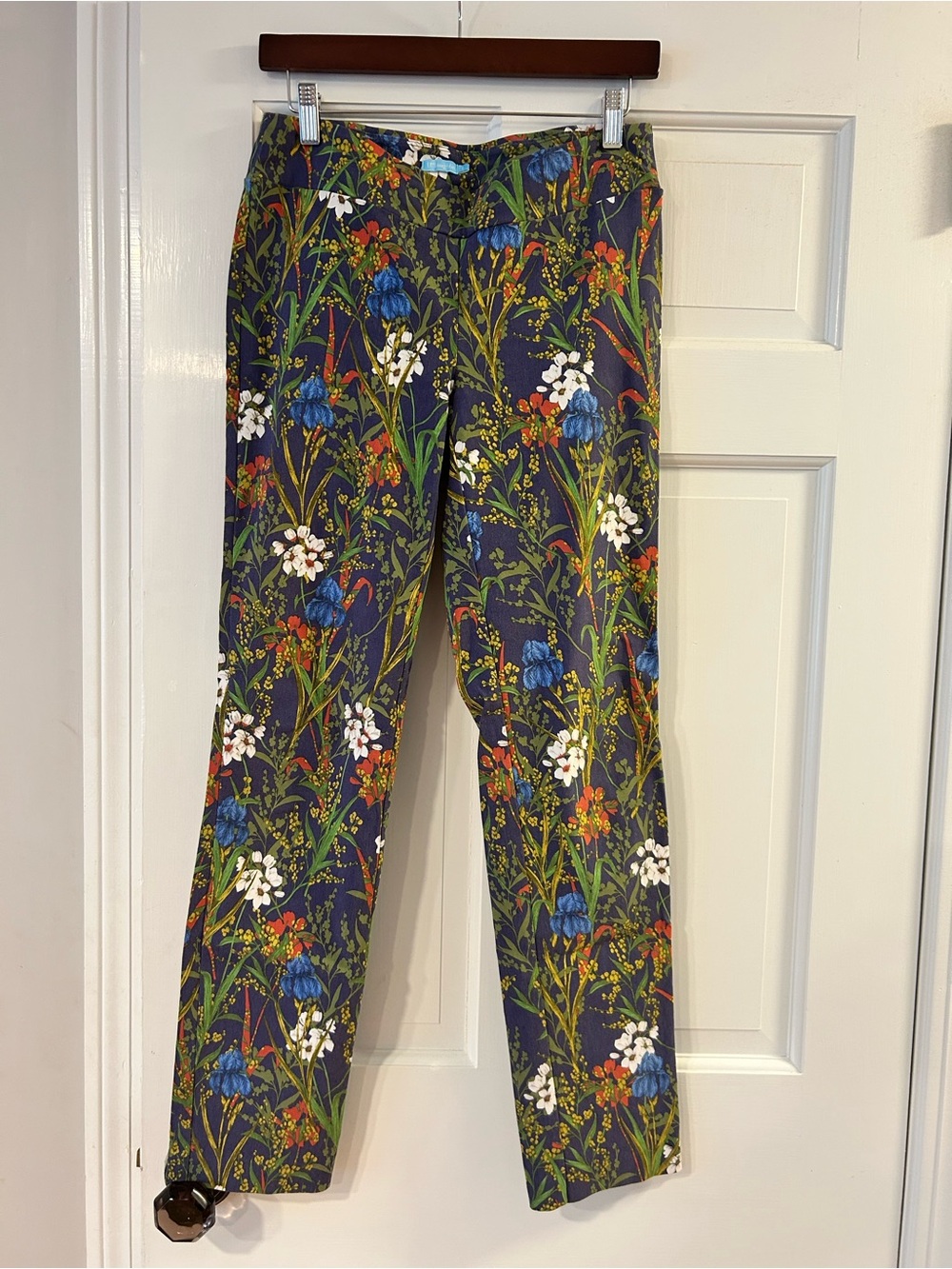 J. McLaughlin Navy Floral-Print Maisie Pants